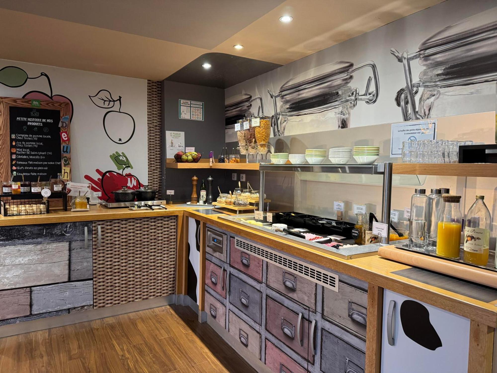Ibis Styles Angouleme Nord - Hotel Restaurant Champniers  Esterno foto